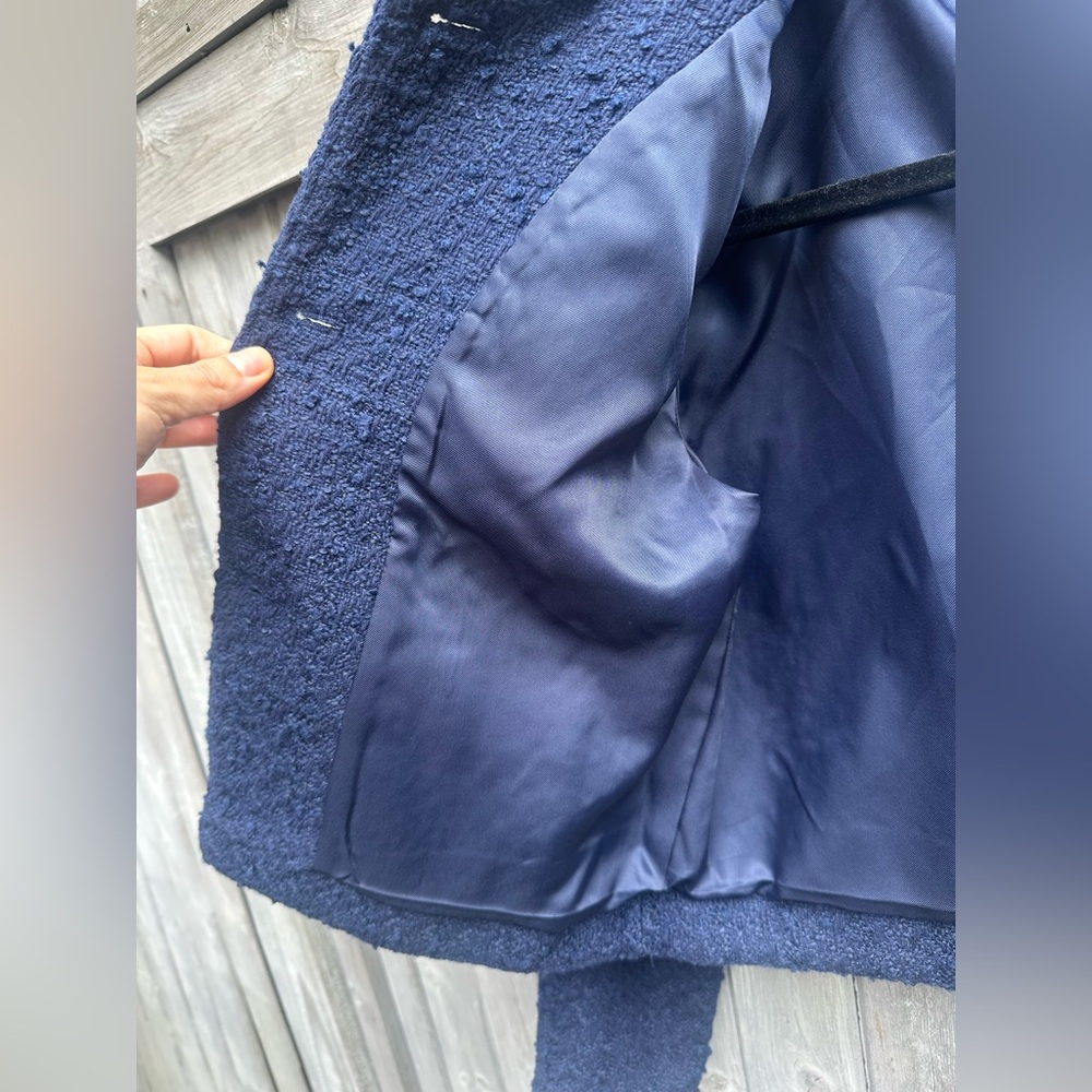 Abercrombie & Fitch Navy Bouclé Crop Jacket with Gold Buttons - Picture 3 of 5